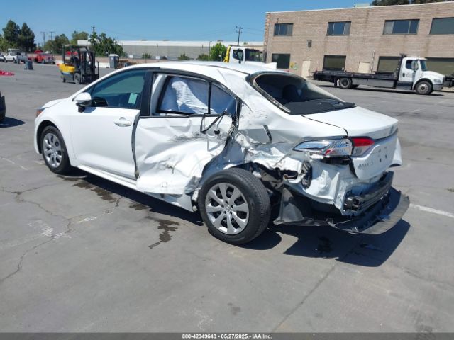 5YFEPMAE3NP274213 Toyota COROLLA LE