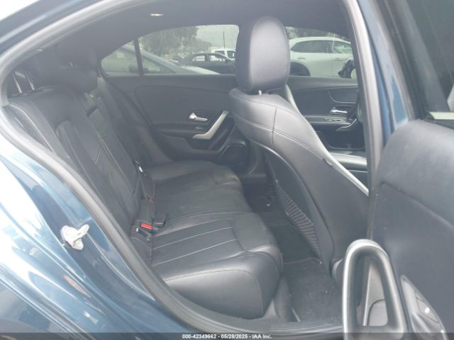 2020 MERCEDES-BENZ A 220 W1K3G4EB7LW044644 Photo 7