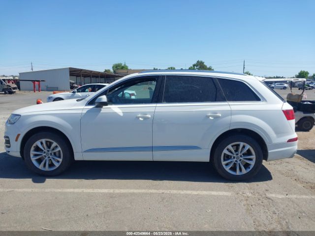 WA1LHAF71HD059315 Audi Q7 2.0t Premium
