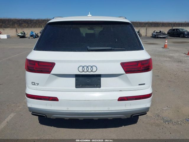 WA1LHAF71HD059315 Audi Q7 2.0t Premium