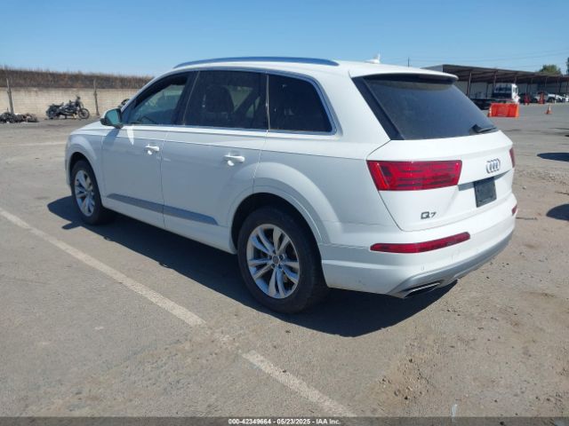 WA1LHAF71HD059315 Audi Q7 2.0t Premium