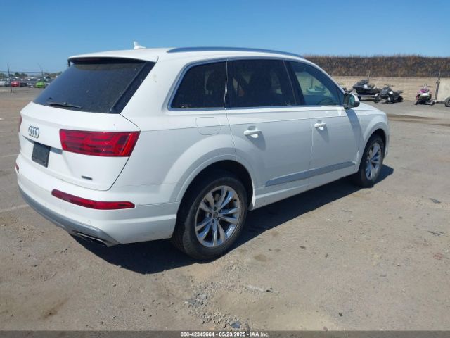 WA1LHAF71HD059315 Audi Q7 2.0t Premium