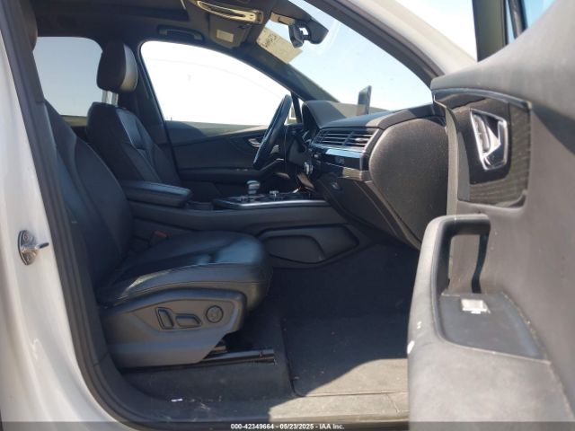 WA1LHAF71HD059315 Audi Q7 2.0t Premium