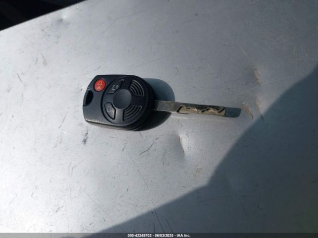 1FMCU0F79FUA42797 Ford ESCAPE S