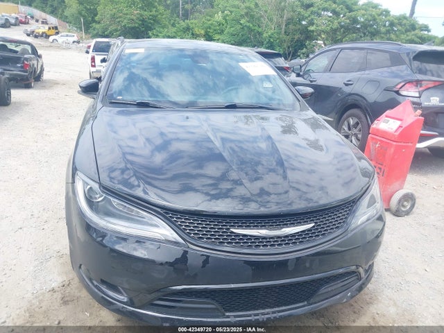 1C3CCCBGXFN529987 Chrysler 200 S