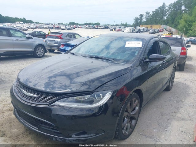 1C3CCCBGXFN529987 Chrysler 200 S