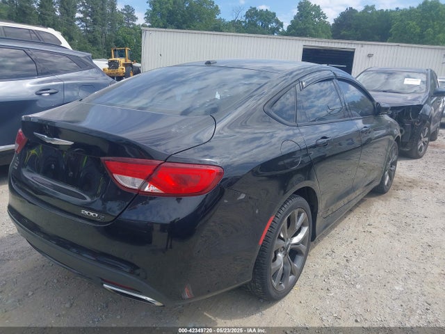 1C3CCCBGXFN529987 Chrysler 200 S