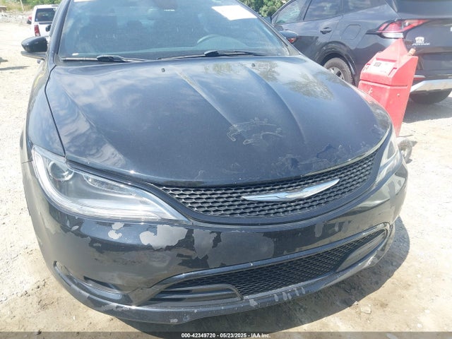 1C3CCCBGXFN529987 Chrysler 200 S