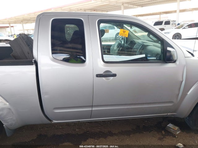 1N6BD0CT5FN711916 Nissan 2015