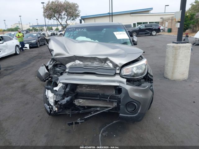 KNDJN2A28J7609413 KIA Soul