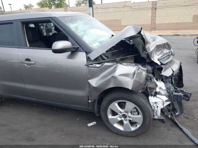 KNDJN2A28J7609413 KIA Soul