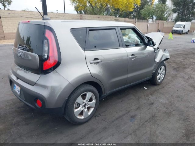 KNDJN2A28J7609413 KIA Soul