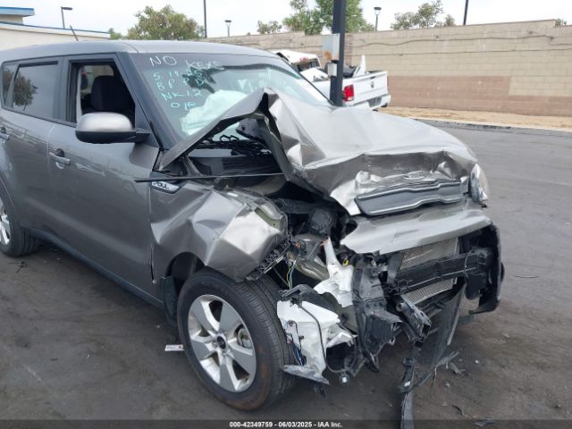 KNDJN2A28J7609413 KIA Soul