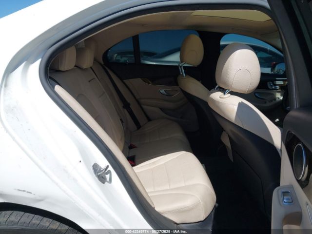 55SWF4KBXHU221762 Mercedes-Benz C 300 4matic/luxury 4matic/sport 4matic