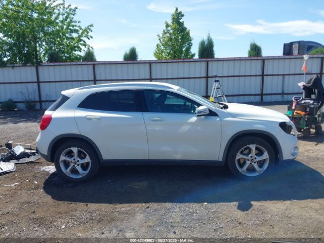 WDCTG4GB7JJ417354 Mercedes-Benz Gla 250 4matic