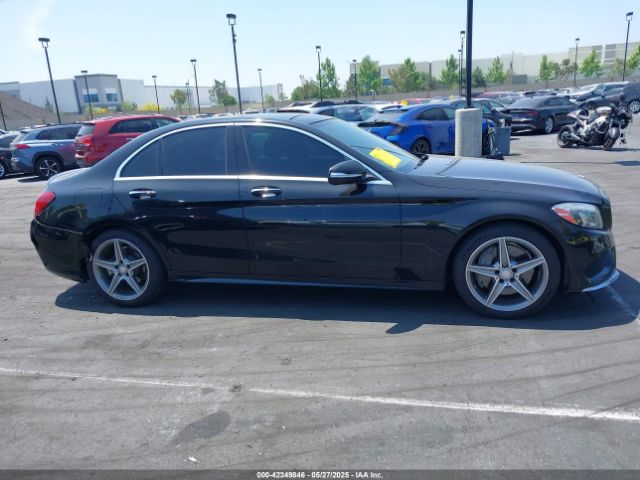 55SWF4JB4FU074983 Mercedes-Benz C 300 Luxury/sport