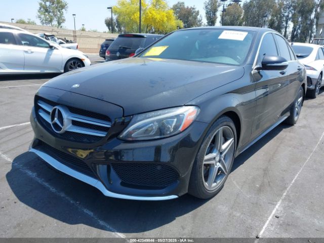 55SWF4JB4FU074983 Mercedes-Benz C 300 Luxury/sport