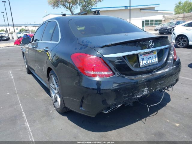 55SWF4JB4FU074983 Mercedes-Benz C 300 Luxury/sport