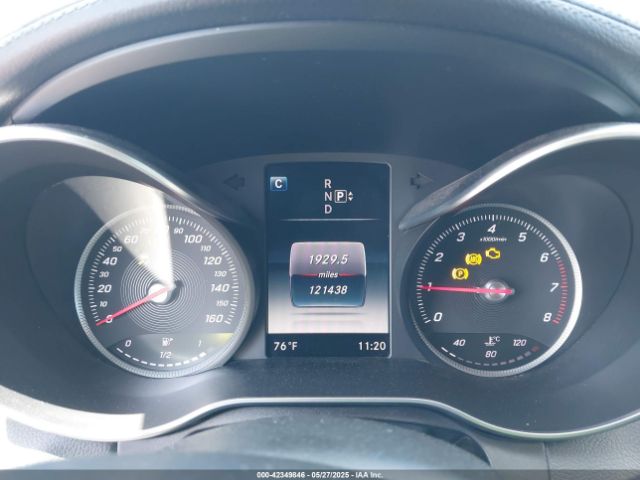 55SWF4JB4FU074983 Mercedes-Benz C 300 Luxury/sport
