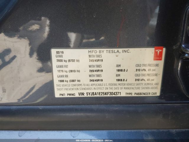 2019 TESLA MODEL S 5YJSA1E25KF304371 Photo 8