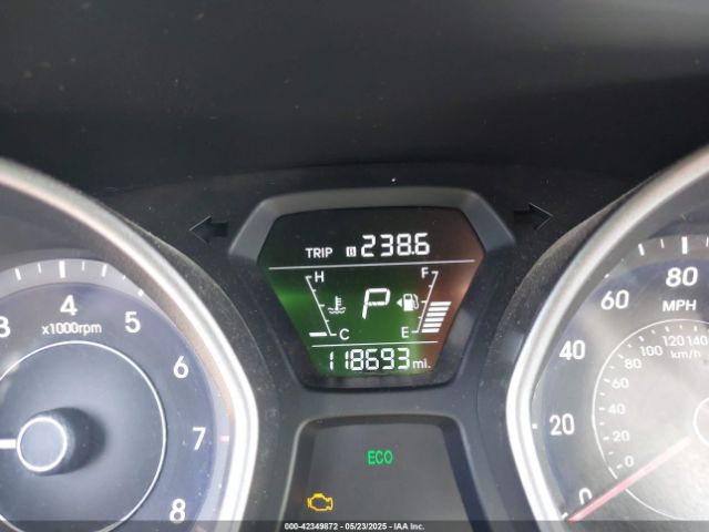 5NPDH4AE5GH709421 Hyundai ELANTRA SE