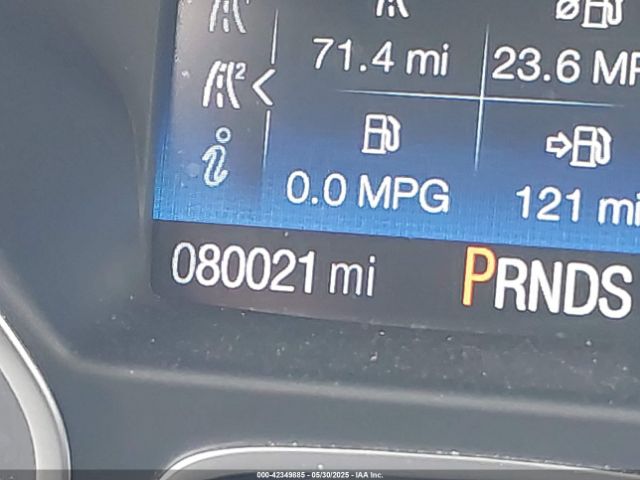 1FMCU9HD3JUB33774 Ford ESCAPE SEL