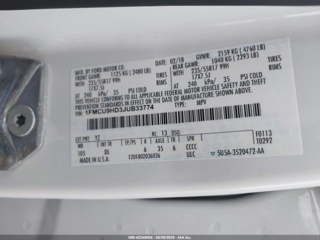 1FMCU9HD3JUB33774 Ford ESCAPE SEL