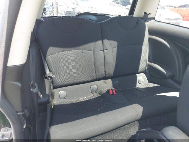 2011 MINI COOPER S WMWSV3C52BTY15561 Photo 7