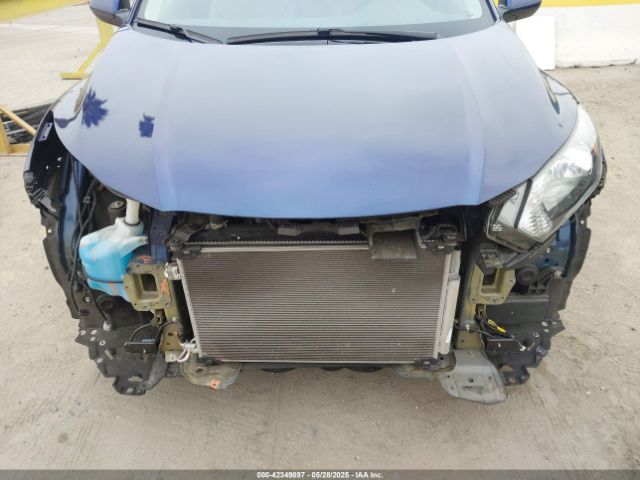 3CZRU5H3XHM715877 Honda HR-V LX