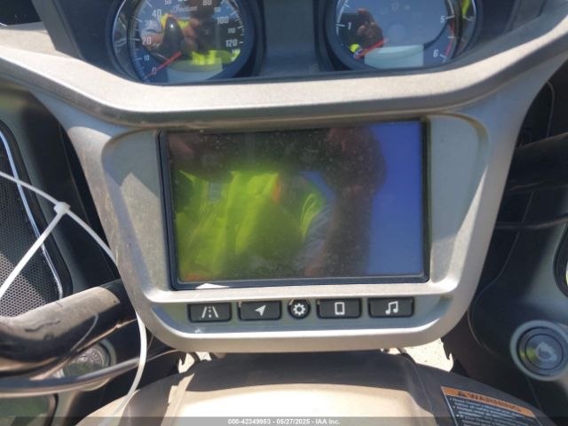 2020 INDIAN MOTORCYCLE CO. CHALLENGER 56KLCDRR4L3385976 Photo 6