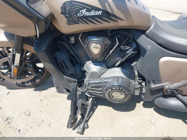 2020 INDIAN MOTORCYCLE CO. CHALLENGER 56KLCDRR4L3385976 Photo 8