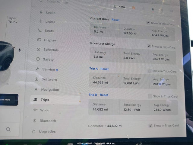 7SAYGDEF3NF390557 Tesla Model Y