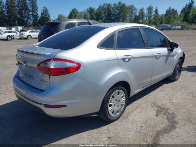 3FADP4BE1GM133778 Ford FIESTA SE
