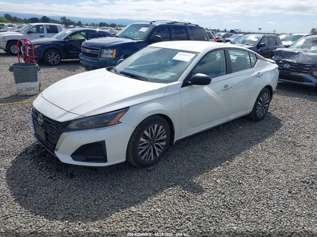 Nissan 2024 2024 1N4BL4DVXRN368835 Image 2