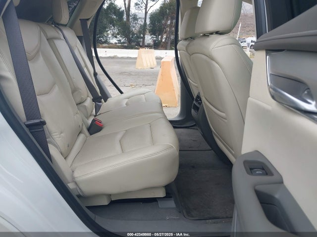 2017 CADILLAC XT5 1GYKNCRS4HZ128145 Photo 7