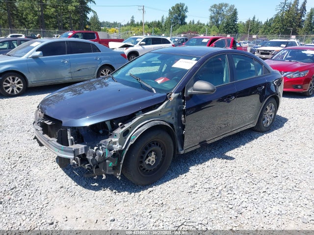 1G1PA5SG6E7320028 Chevrolet Cruze Ls Auto