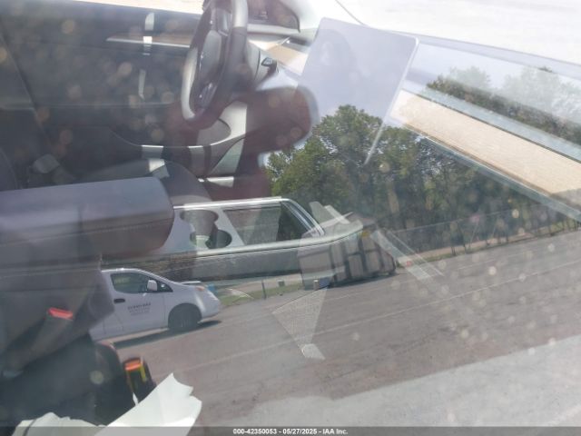 5YJ3E1EB6PF706951 Tesla 2023