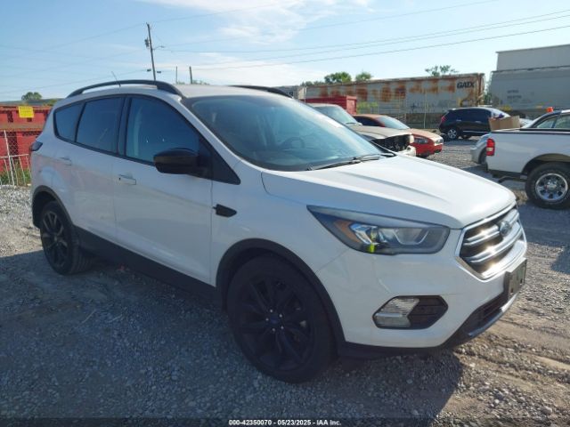 1FMCU0GD2KUC47330 Ford ESCAPE SE
