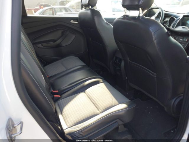 1FMCU0GD2KUC47330 Ford ESCAPE SE