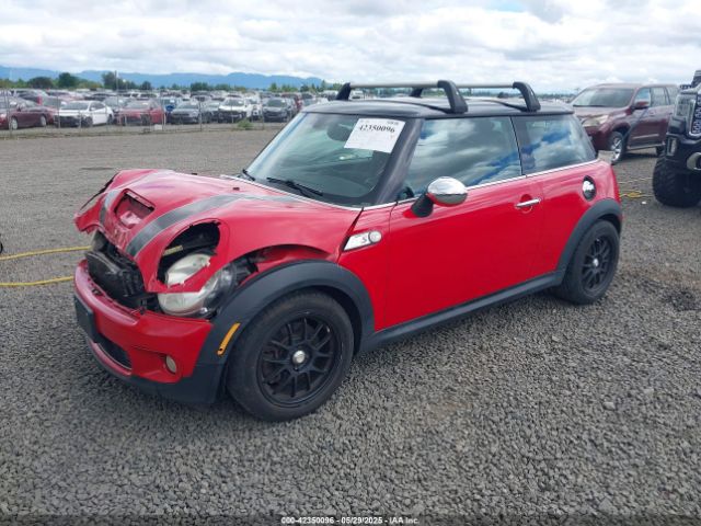 2007 MINI COOPER S WMWMF73527TV30718 Photo 1
