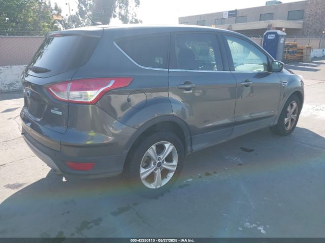 1FMCU0GX5GUA12163 Ford ESCAPE SE