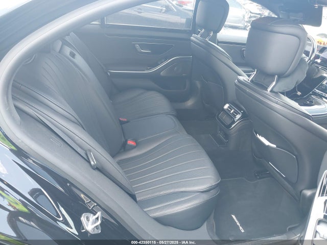 W1K6G7GBXNA150825 Mercedes-Benz m176