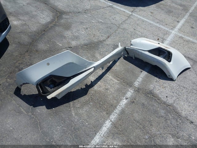 1HGCV3F95MA000714 Honda lfb2