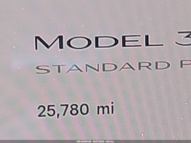 5YJ3E1EA6MF940333 Tesla 2021