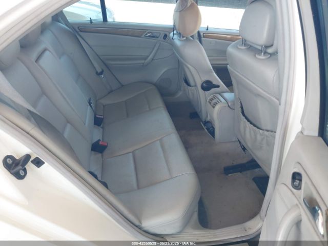 2007 MERCEDES-BENZ C 230 WDBRF52HX7F903574 Photo 7