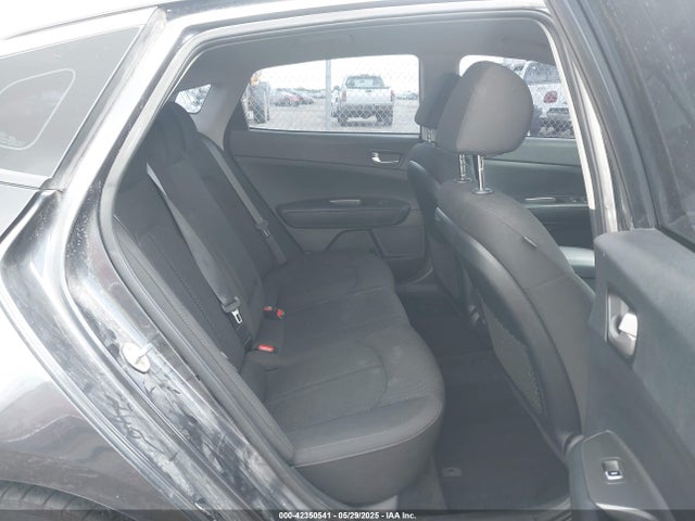 5XXGT4L33KG329005 KIA gdi