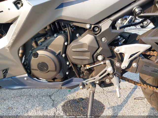 Kawasaki Ninja 400 2023 JKAEXKH11PDAR4089 Image 9