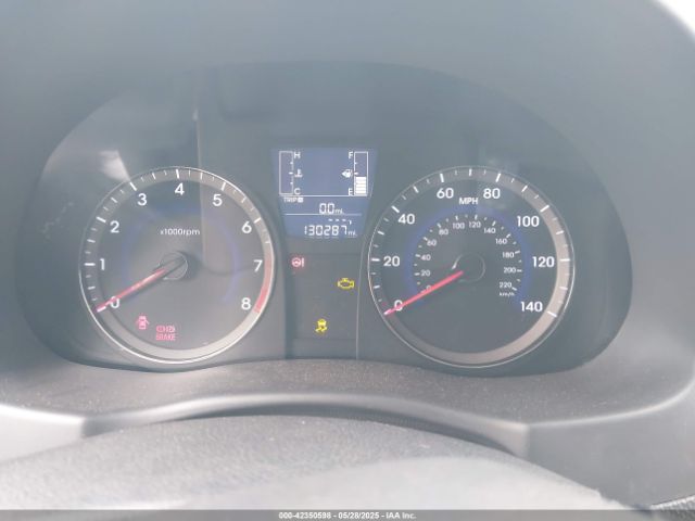 KMHCT4AE1GU044156 Hyundai ACCENT SE
