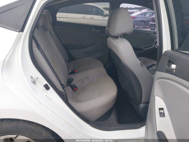KMHCT4AE1GU044156 Hyundai ACCENT SE