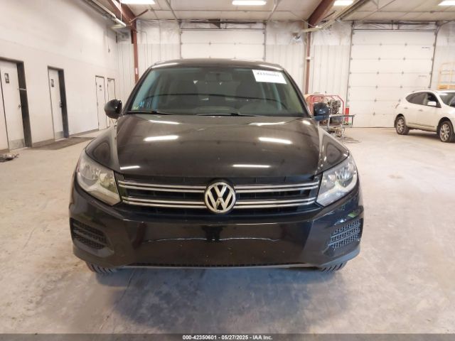 WVGAV3AX9EW614094 Volkswagen TIGUAN S